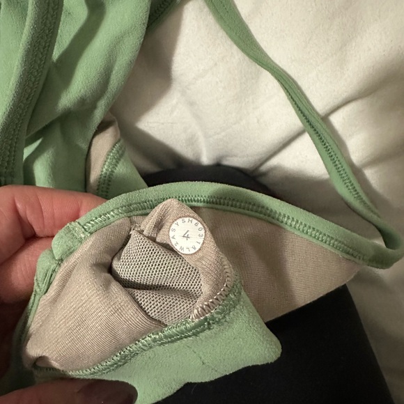 lululemon Flow Y Bra A-C cups - Picture 3 of 3